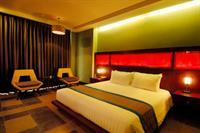 Long Beach Plus Hotel